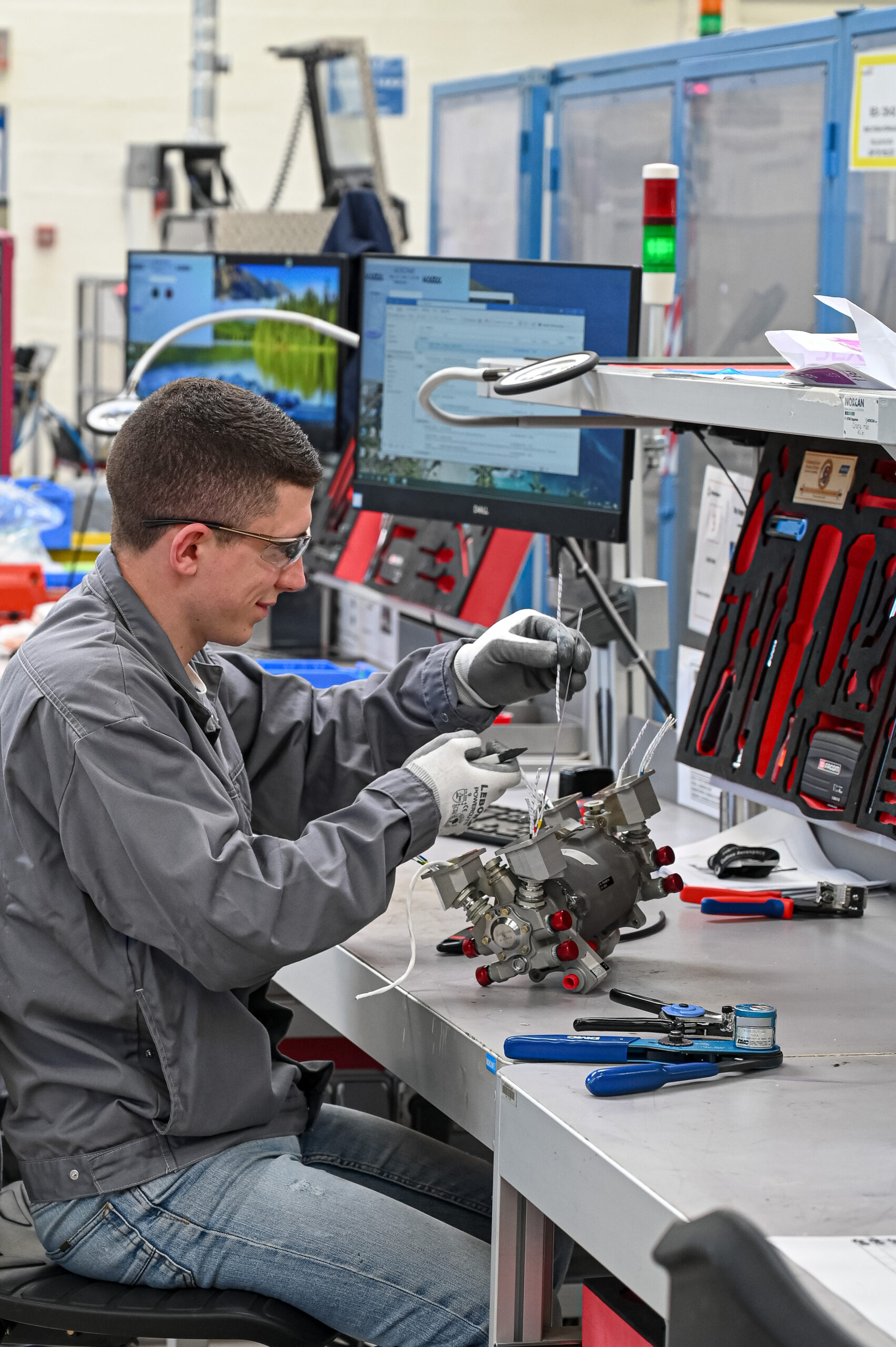GOODRICH ACTUATION SYSTEMS